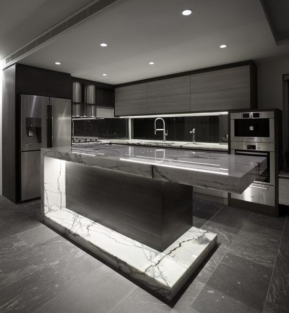 WELL DESIGNED KITCHENS