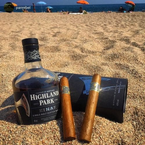 CIGARS WITH DRINKS